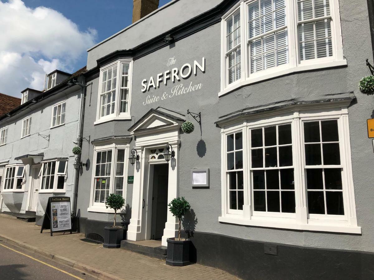 Saffron Suite And Kitchen Saffron Walden Luaran gambar